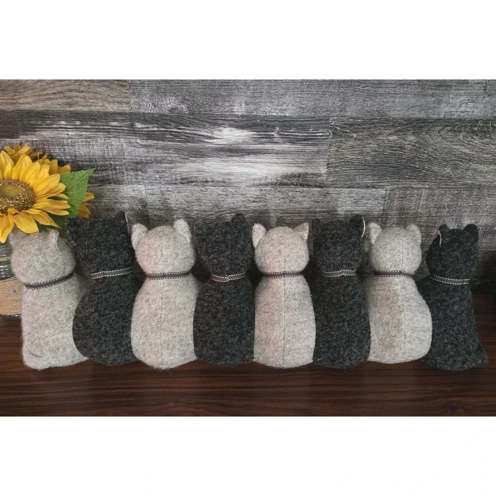 Litter of Kittens Draft Dodger - Weighted Door Breeze Guard Draft Cat 32